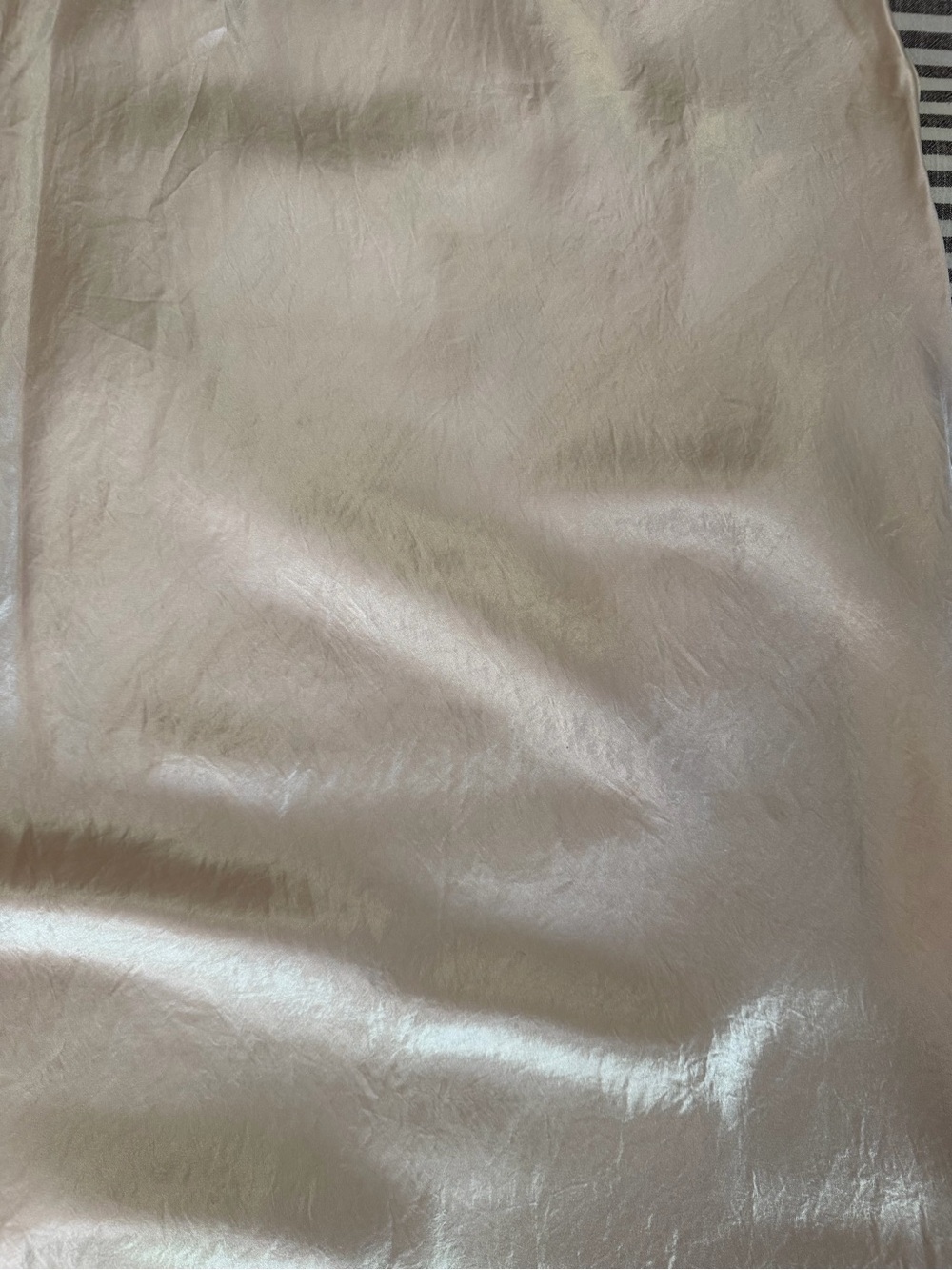 Aritzia Babaton Champagne Satin Bias Midi Skirt SIZE 4 - Picture 9 of 9